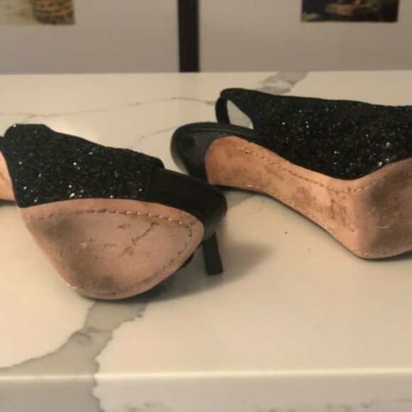 Alice + olivia 7 - Gem ALICE + OLIVIA Black Jewel Slingback open toe pump